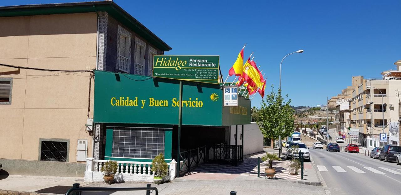 Hidalgo Hotel Alcaudete Bagian luar foto